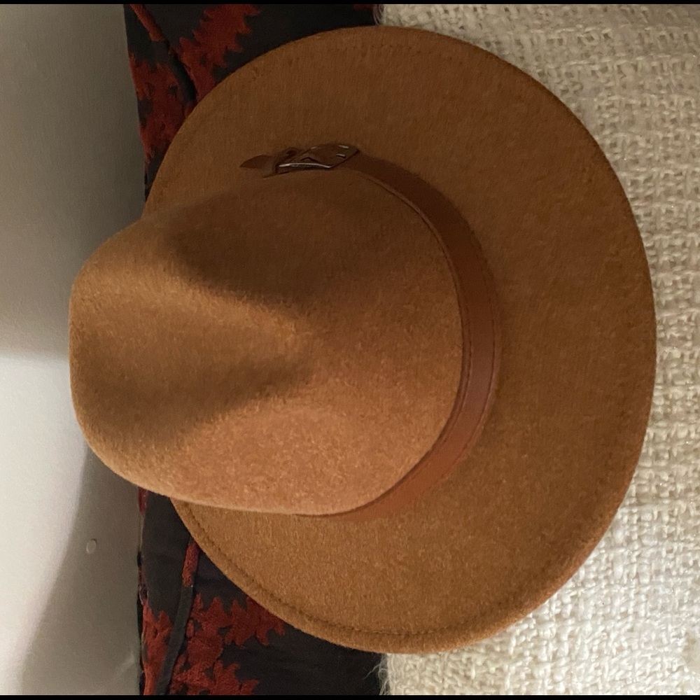 Hats - Picture 4 of 7